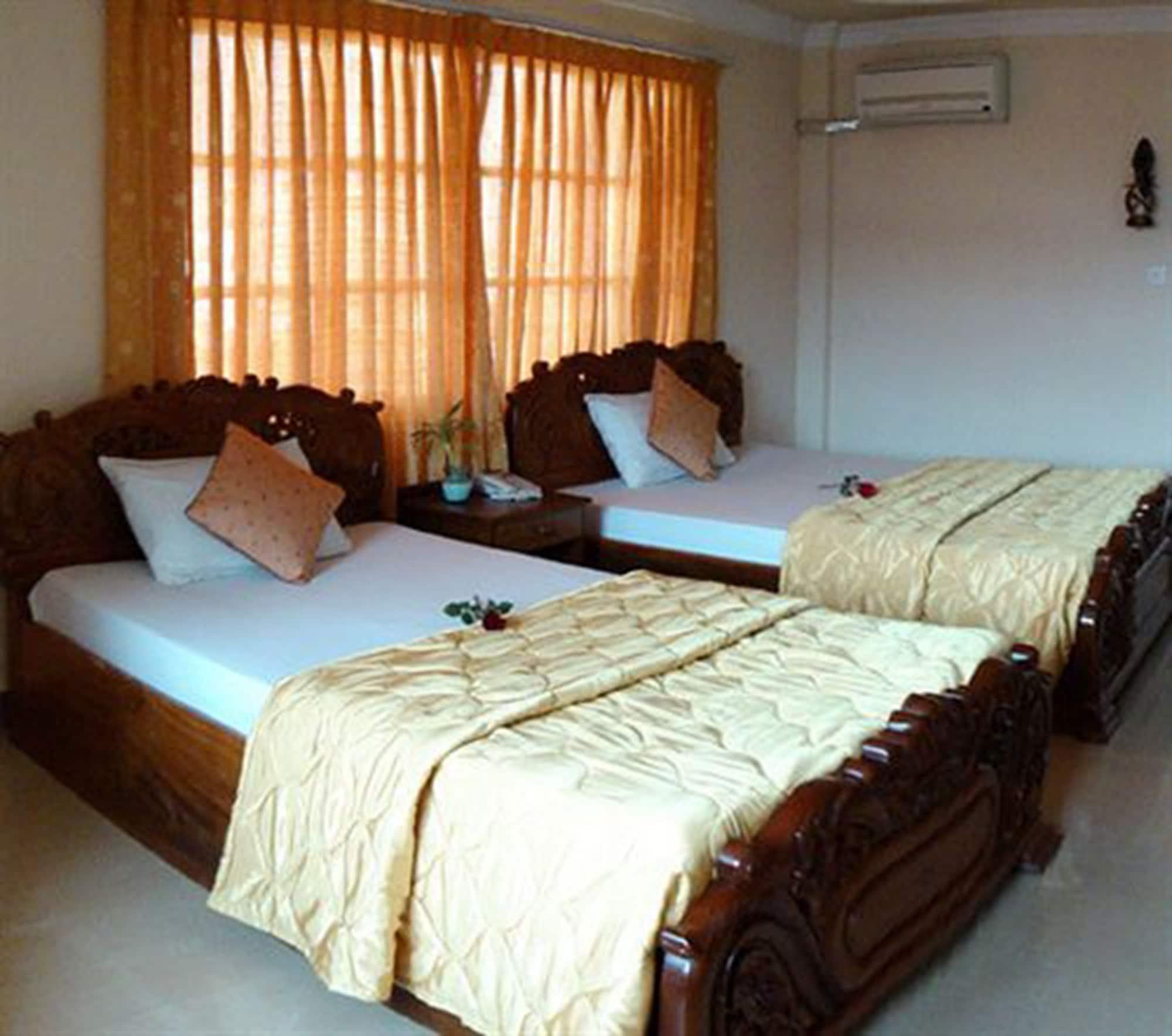 Star Hotel Battambang Extérieur photo