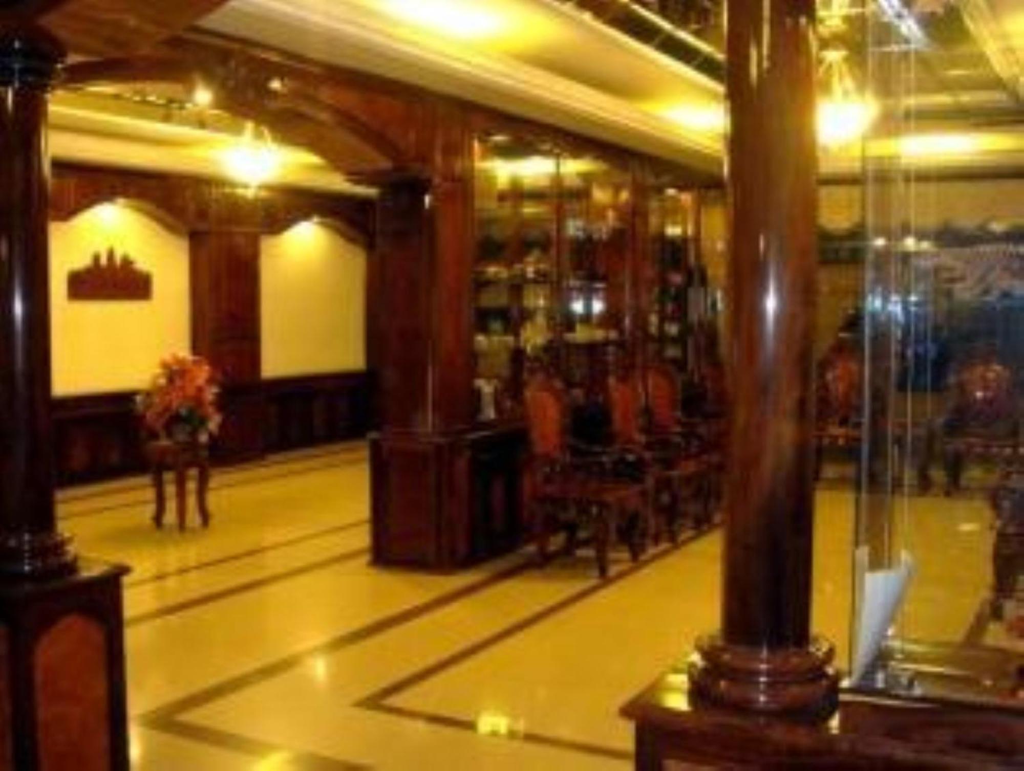 Star Hotel Battambang Extérieur photo