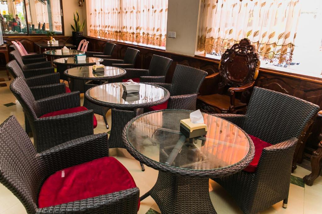 Star Hotel Battambang Extérieur photo