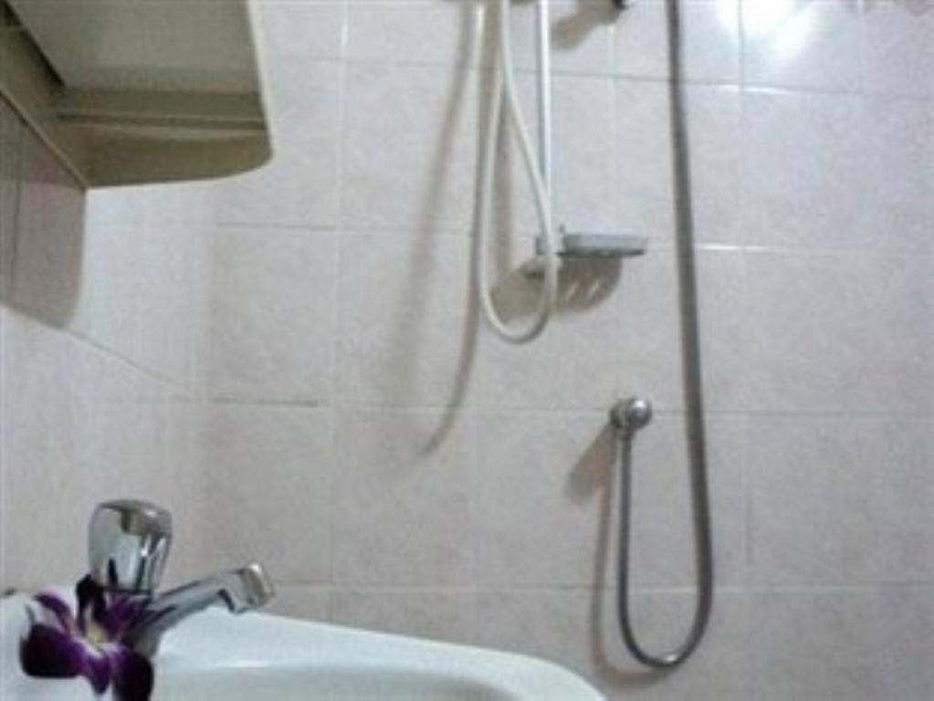 Star Hotel Battambang Chambre photo