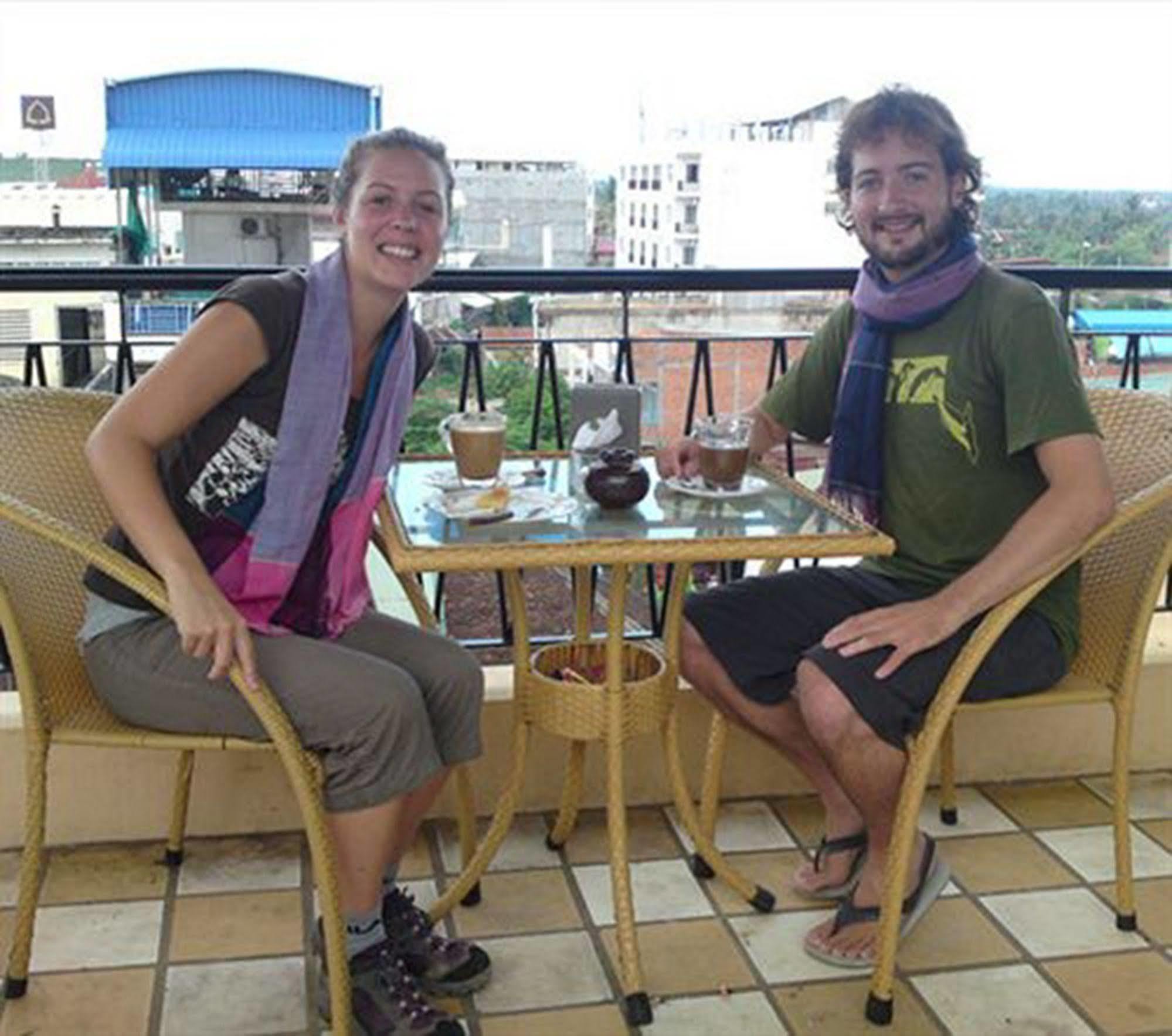 Star Hotel Battambang Extérieur photo