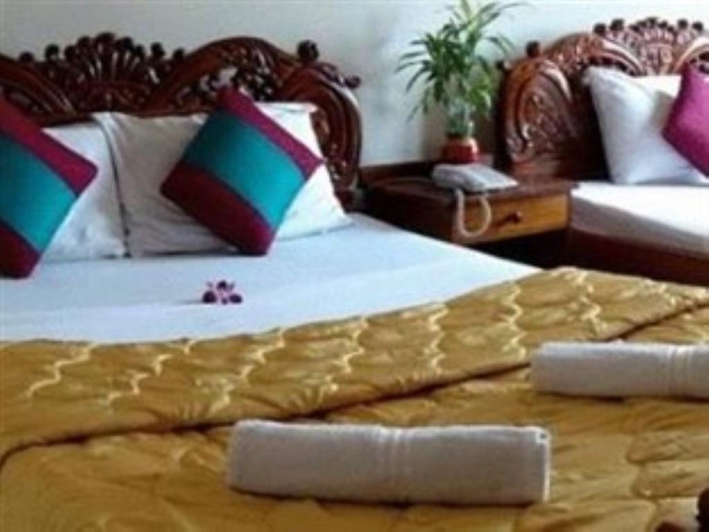 Star Hotel Battambang Extérieur photo